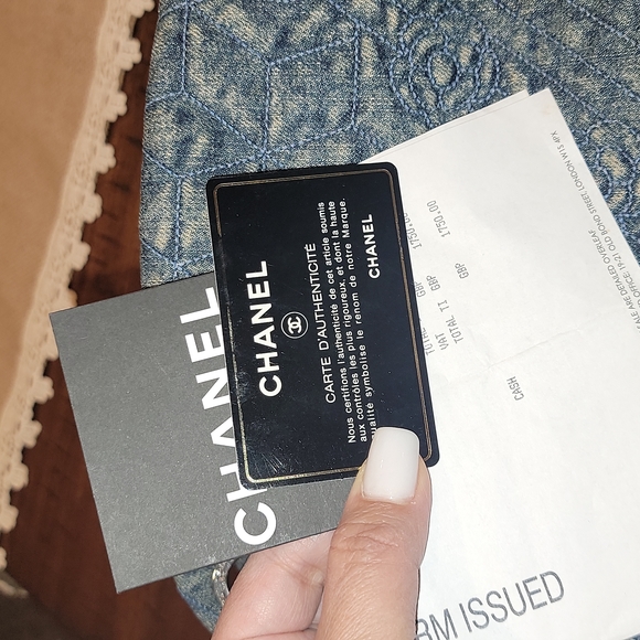 SOLD Rare & authentic CHANEL denim bag - Picture 13 of 15